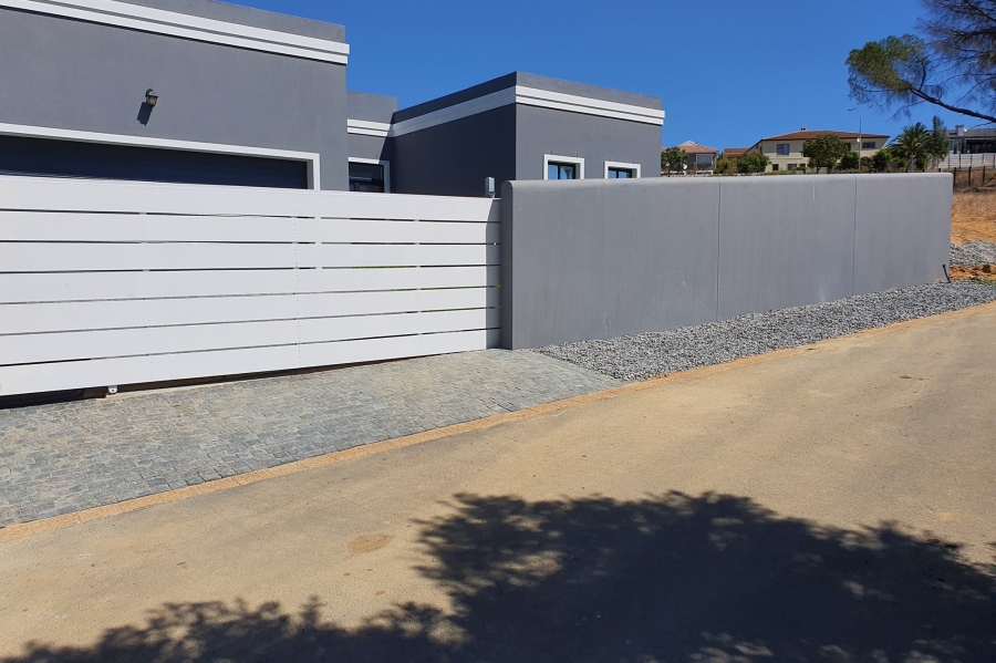 3 Bedroom Property for Sale in Glen Lilly Western Cape
